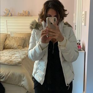 Timberland White Puffer Jacket with Faux Fur Trim